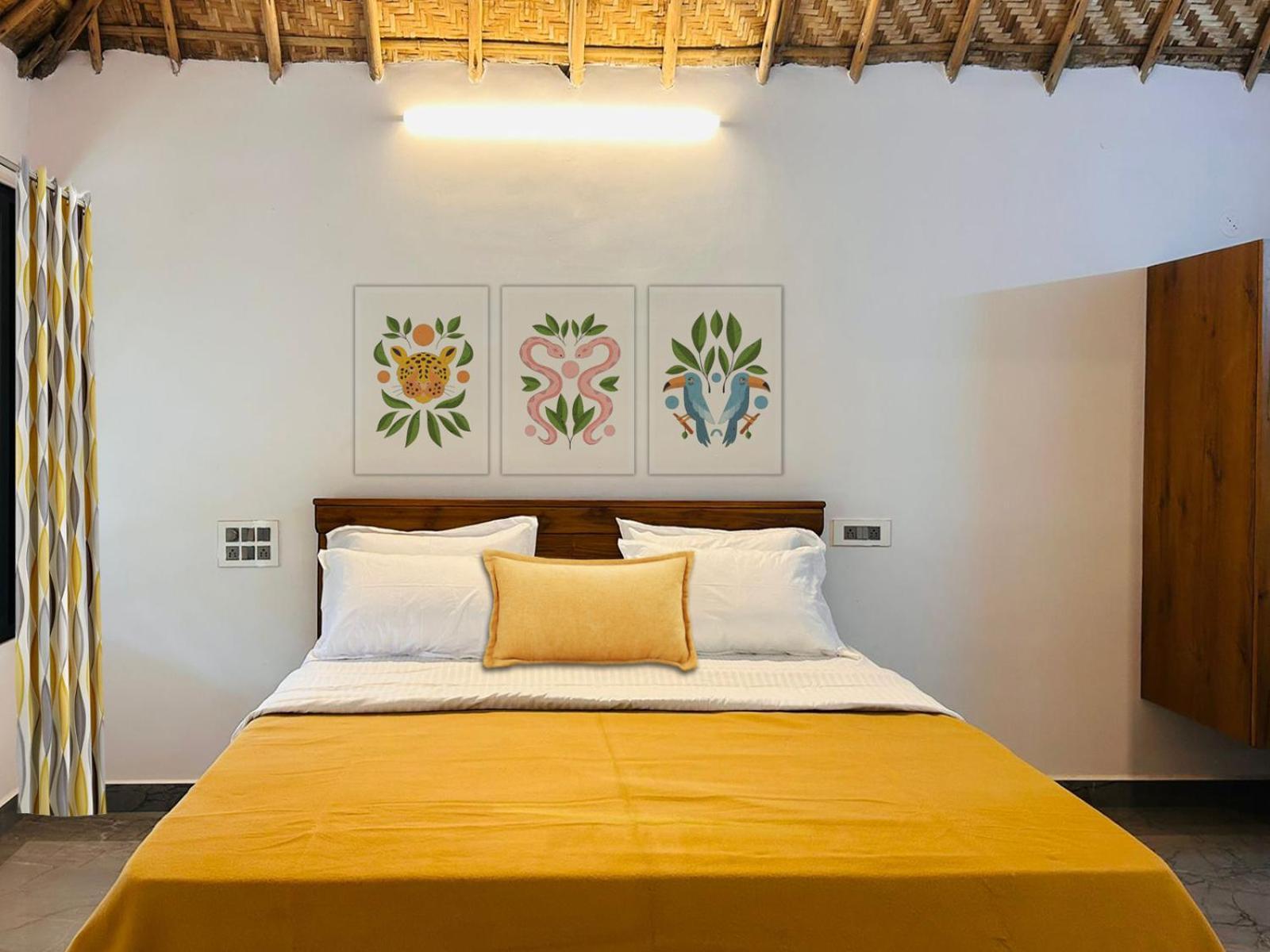 Hampi Village Resort & Tutti Cafe Luaran gambar