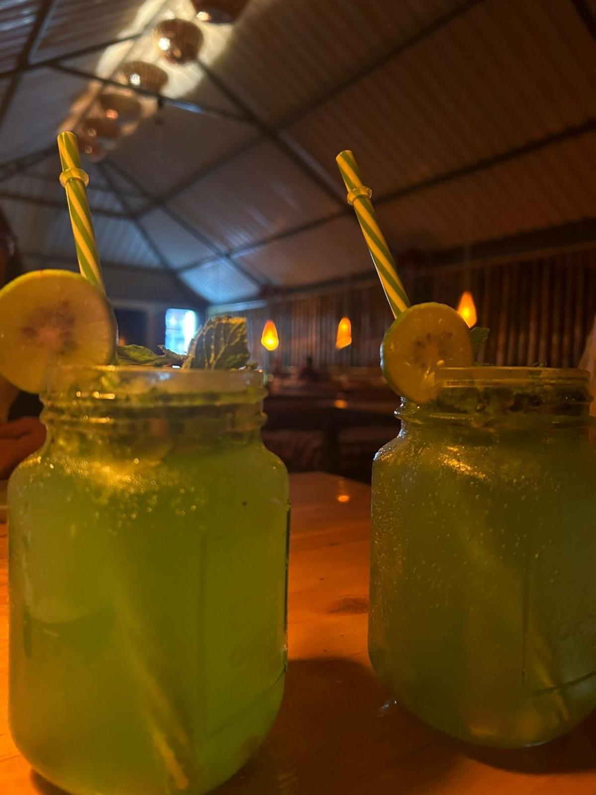 Hampi Village Resort & Tutti Cafe Luaran gambar